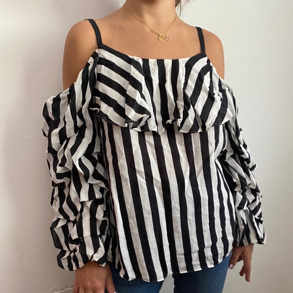 Black and White Boho Top - Picture 6 of 14